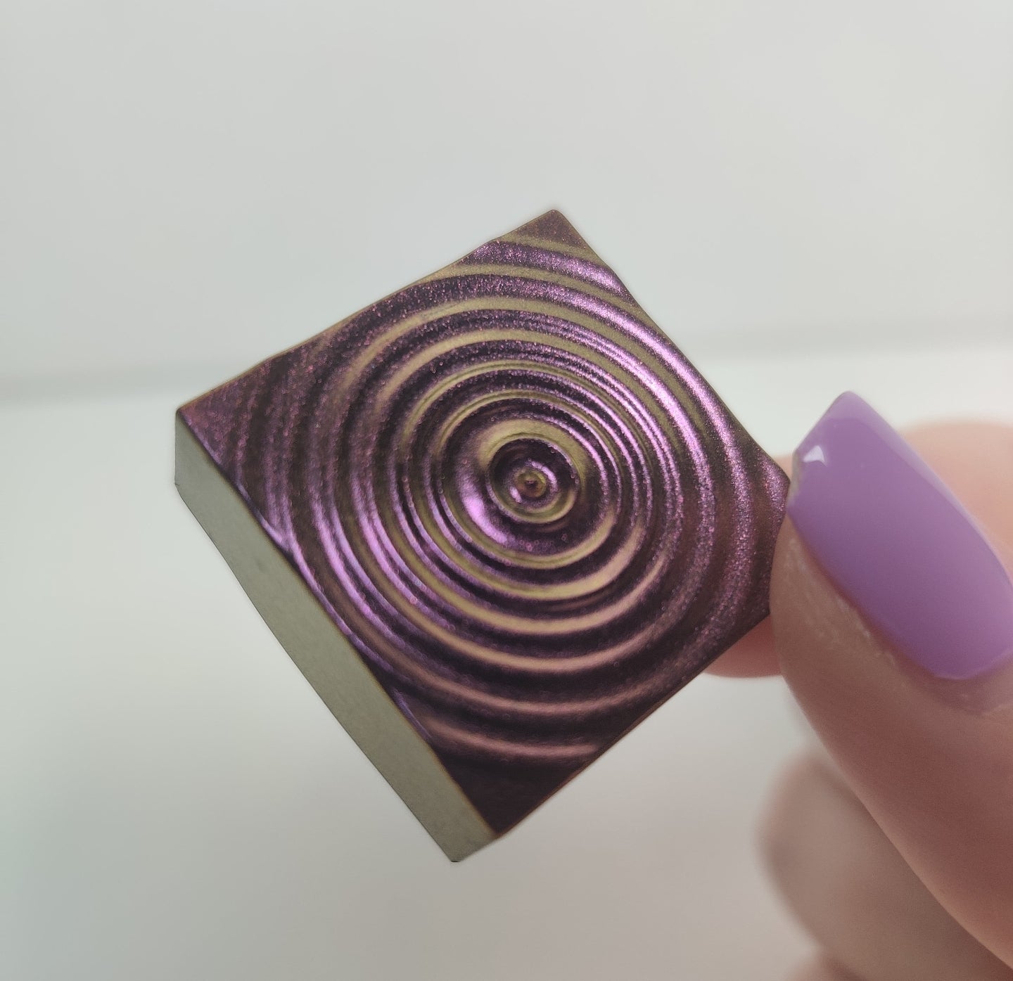 Colour Shifting TactiRipple Square