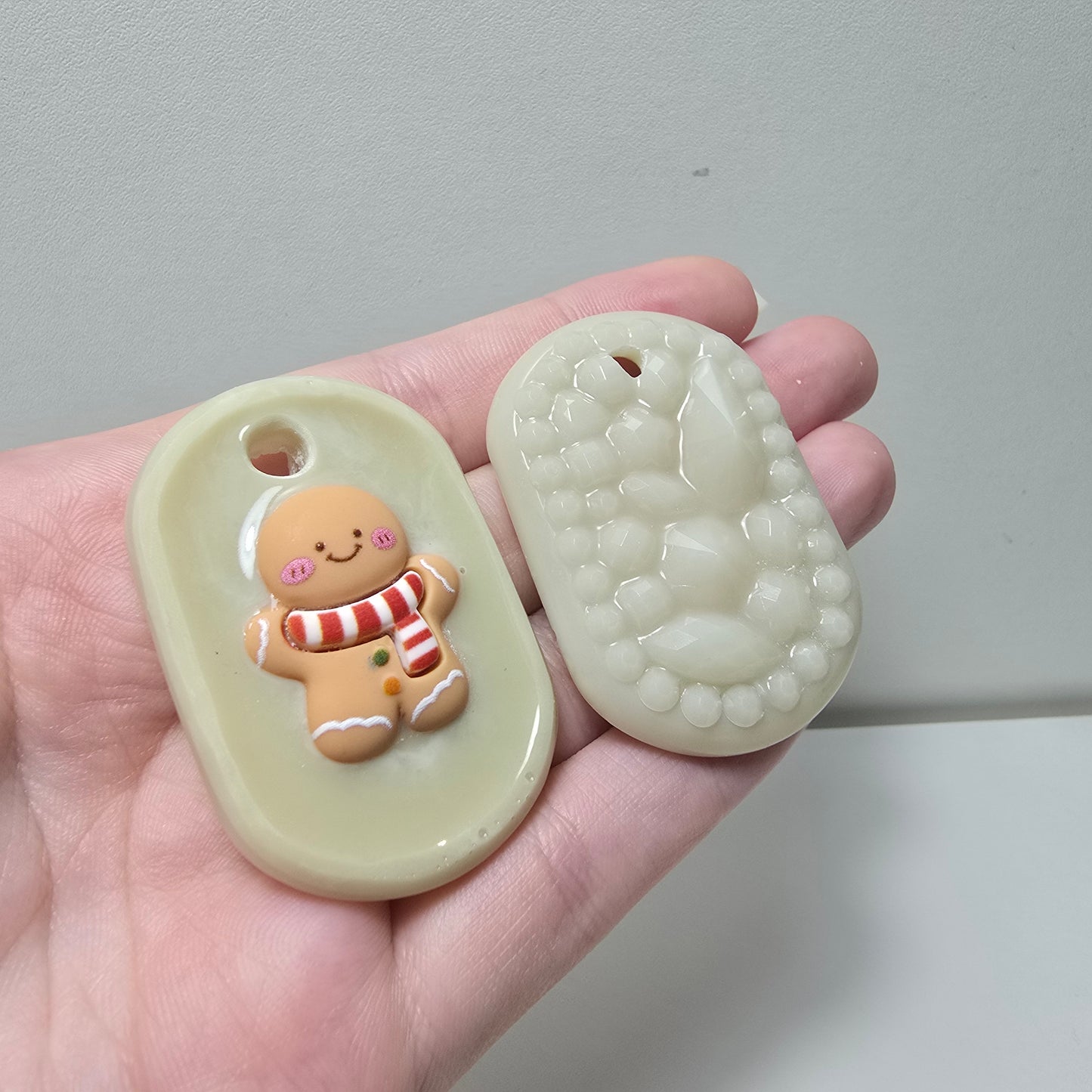 Gingerbread Crystal TactiTag