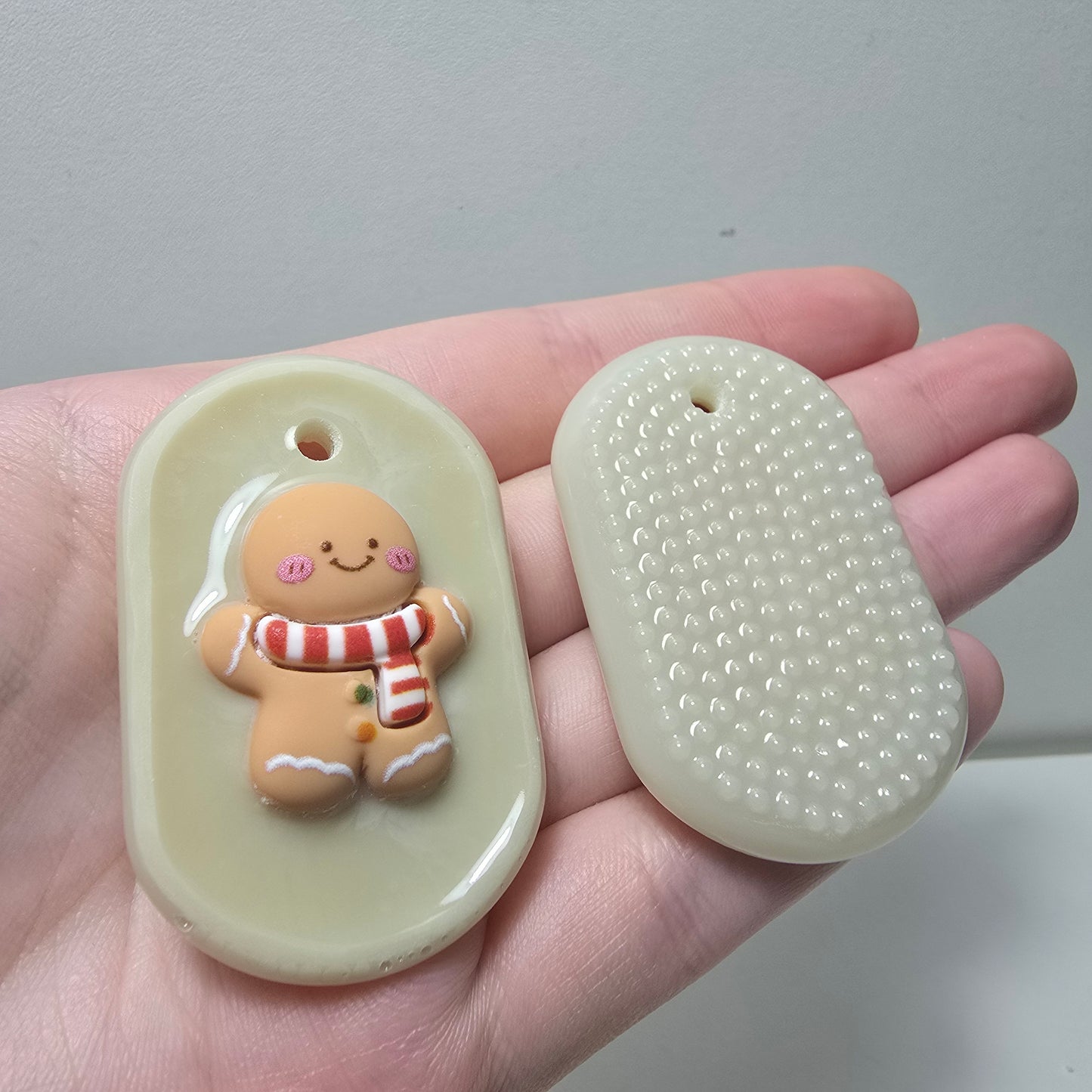 Gingerbread Bumpy TactiTag