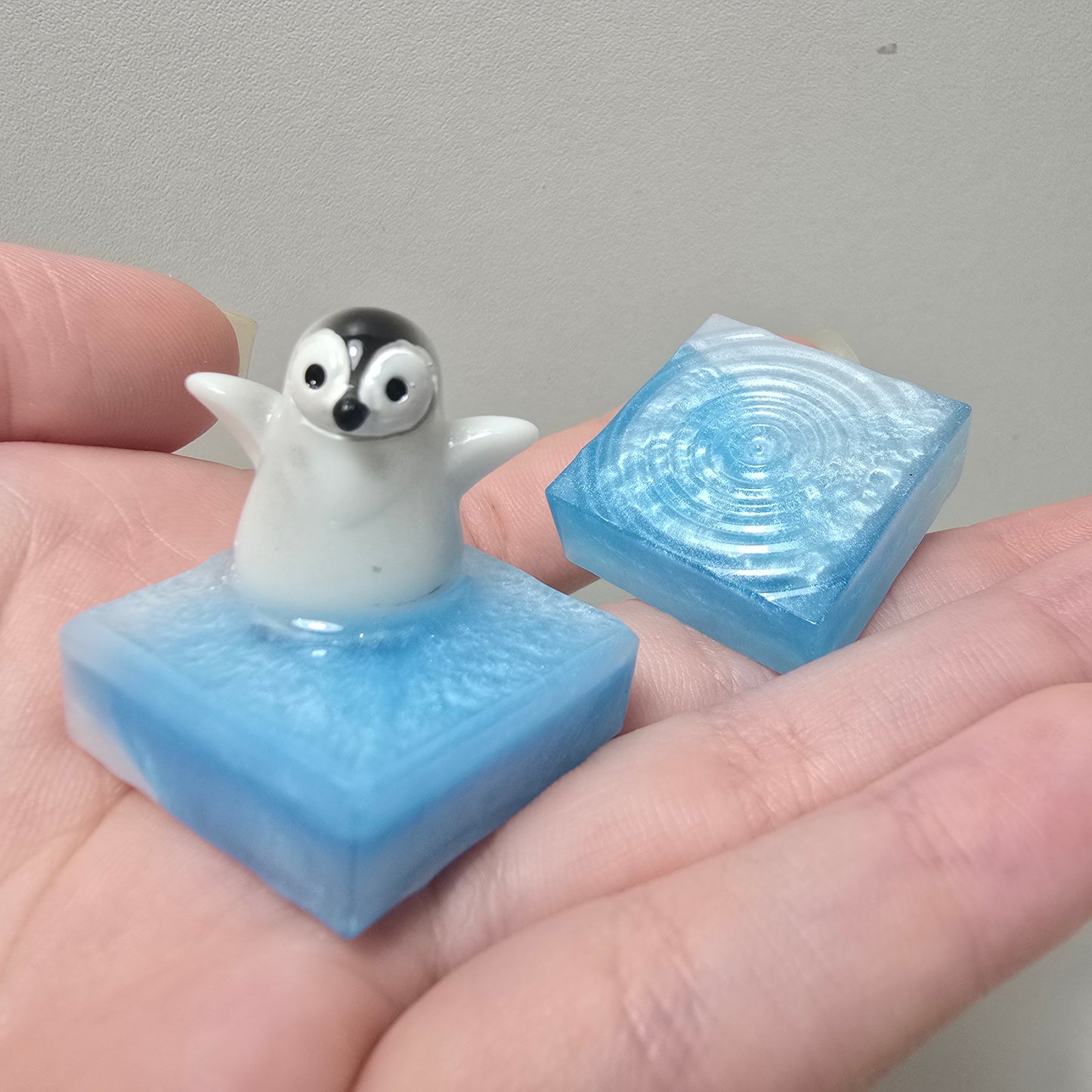 Penguin Ripple Square