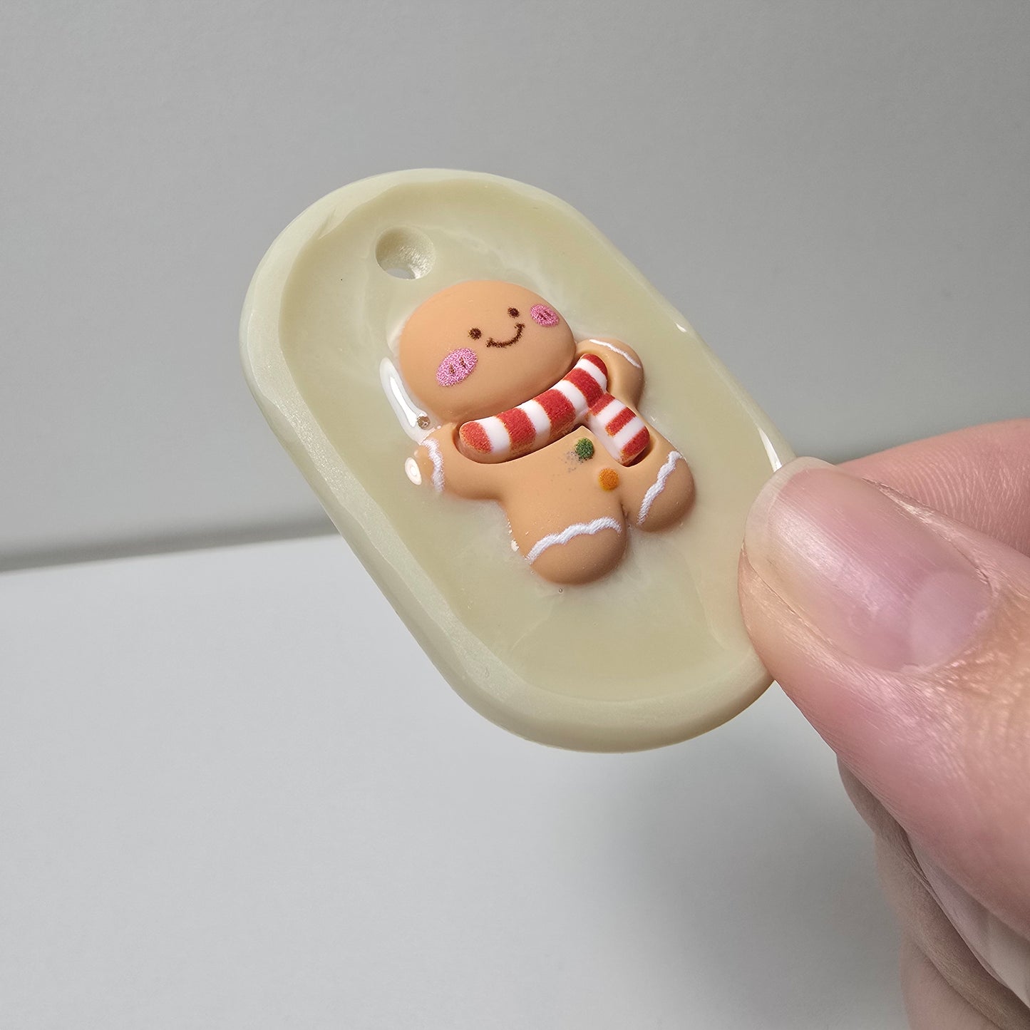 Gingerbread Spiky TactiTag